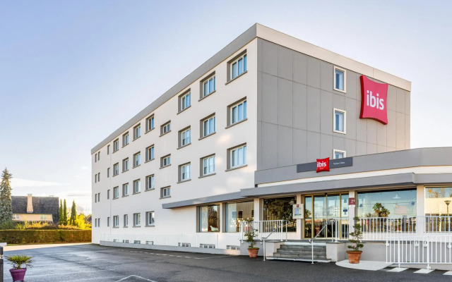 ibis Tarbes Odos
