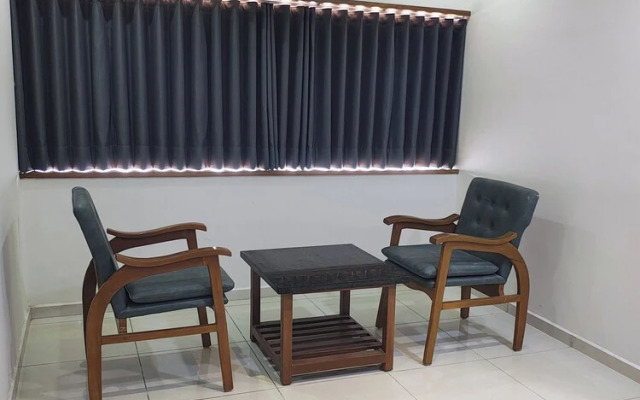 Hotel Royal Manor-Rajkot