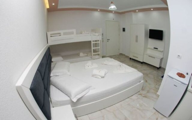 Vila Landi