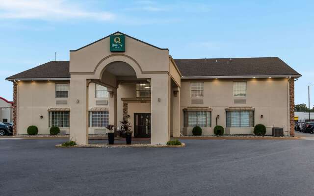 Quality Inn St. Louis Airport Hotel