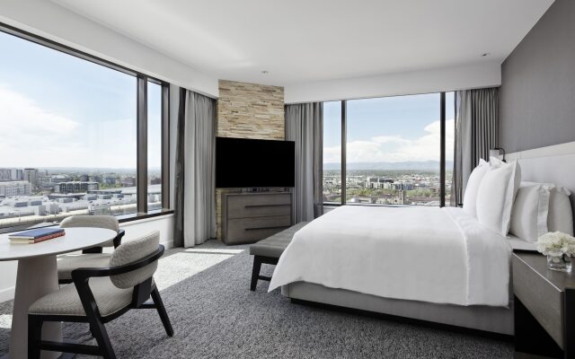 Four Seasons Denver Hotel 