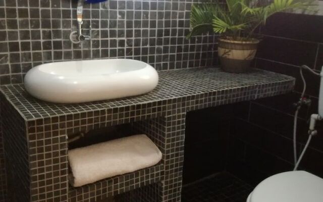 Bahama Breeze Beach Apartment B&B