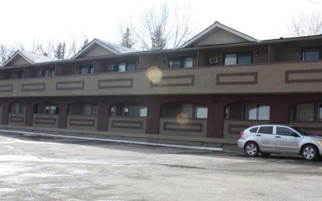 Canadas Best Value Inn Chinook Station