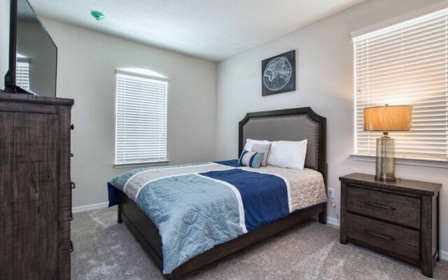 Solara - 9 Bedrooms House W/pool-8100sa Home by Redawning