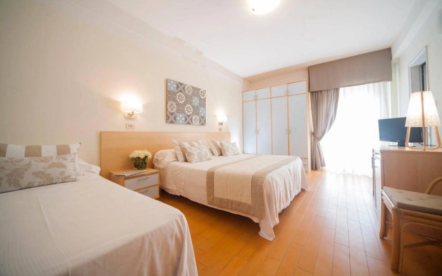 Hotel Mon Cheri