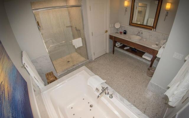 Emerson Resort & Spa