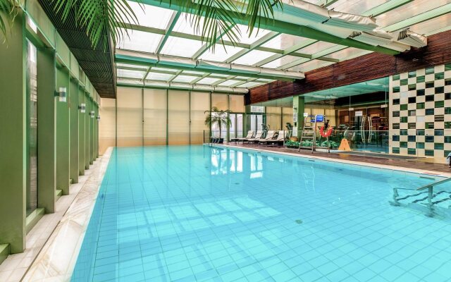 SSAW Pagoda Hotel Shanghai Baixia 