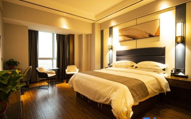 Zhumadian Ruihai Business Hotel