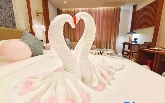 Yunyi Zhenyue Garden Hotel