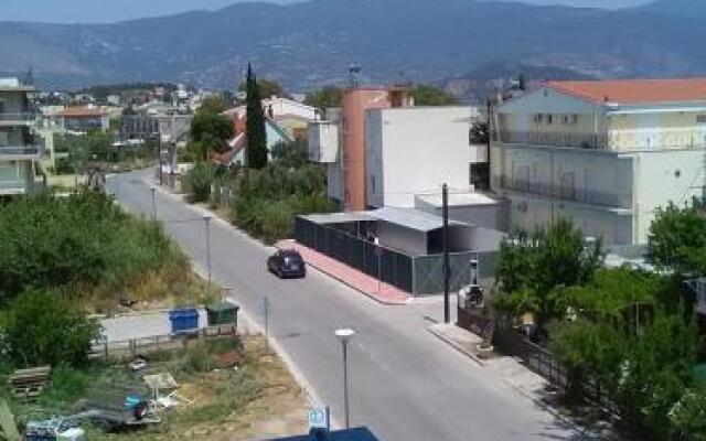 To Giouli