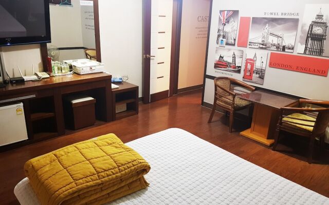 Castle Motel Busan