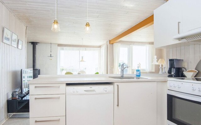 6 Person Holiday Home in Juelsminde