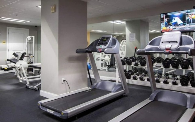 Stylish NOLA condos at 925 Common St