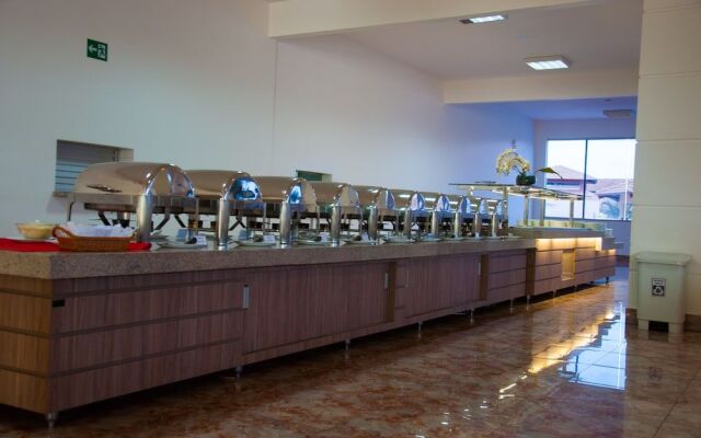 Lacqua diRoma Hotel e Parque Aquático