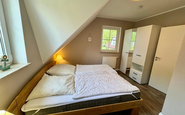 Ferienhaus Vier-Jahreszeiten fur 6 Personen in direkter Strandnahe