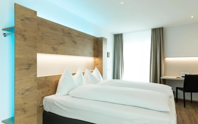 Trip Inn Jet Hotel Zürich Airport – Guest Rooms – Ruemlang