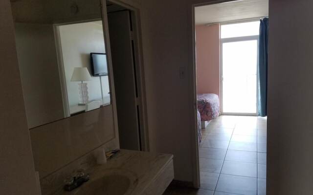 Beach Terrace Motor Inn