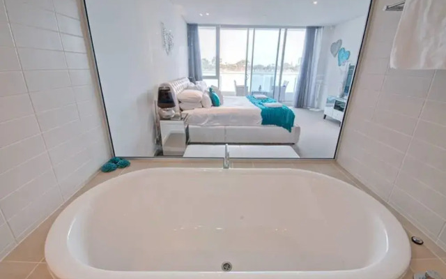 Mandurah Private Collection