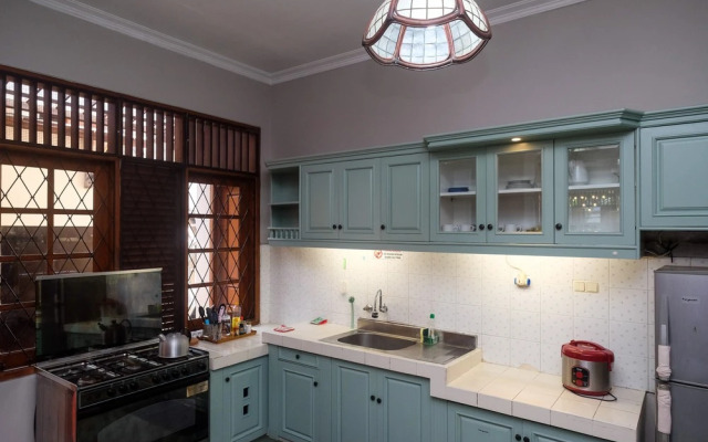 SAREH VILLA by The Lavana