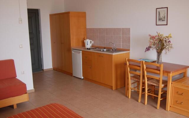 Celestial Lindos suites