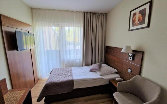 Hotel Ostaniec