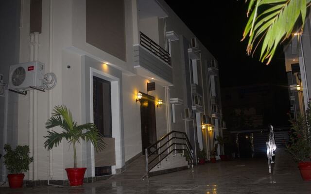 Zifan Hotel & Suites