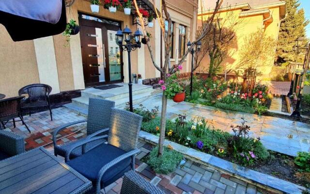 Casa Domnească Rarau