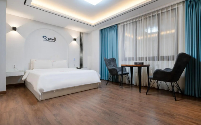 Stay Hotel