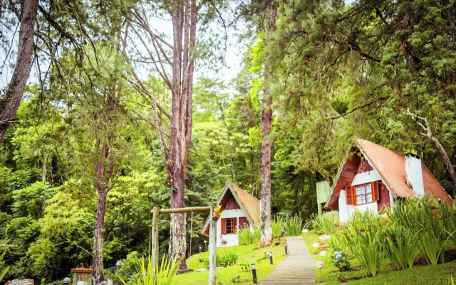 VELINN Recanto das Hortências Hotel