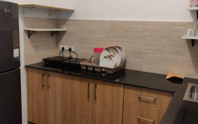 Pool View Apartment - Sunshine By Leela Homes