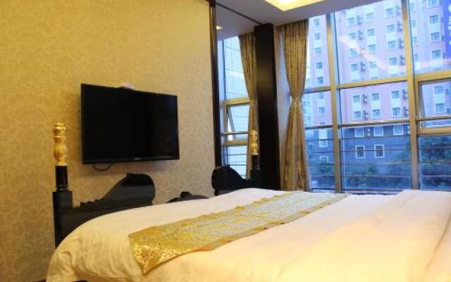 Xiamen Alice Theme Hotel