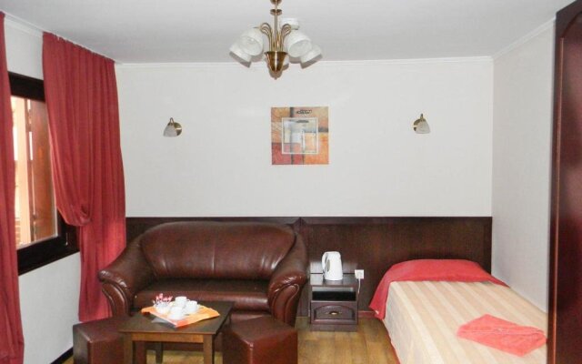 House Diona