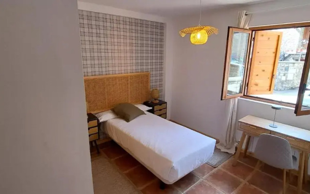 Apartamentos Sno Escarrilla