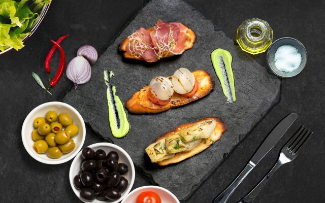 InterContinental Marine Drive Mumbai by IHG