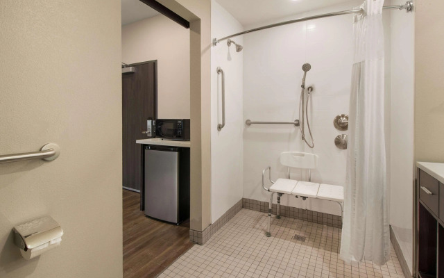 Comfort Inn & Suites Clarksville - Louisville North