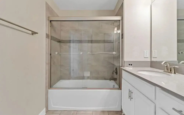 Your 5bdr House w Pool - 4959