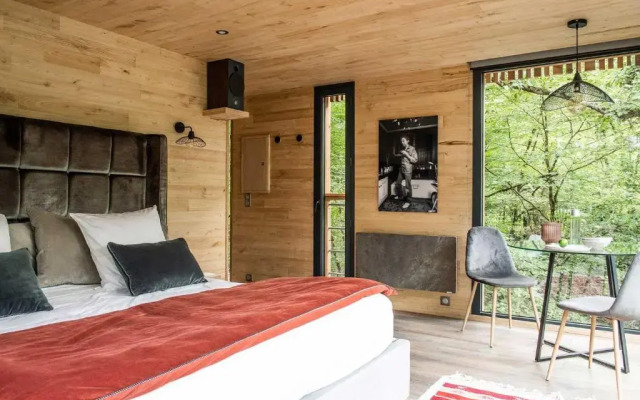 Loire Valley Lodges - Hotel