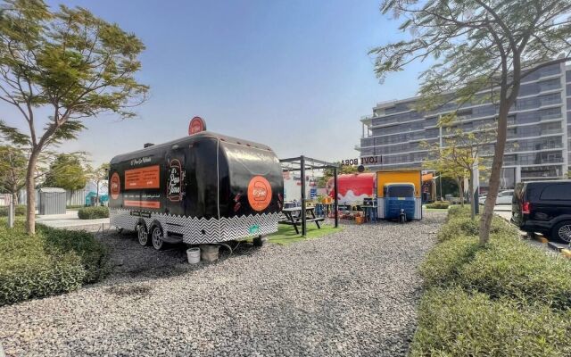 Cozy studio in Damac Hills 1