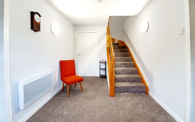 Spacious Holiday Home Closeby River in Alness!
