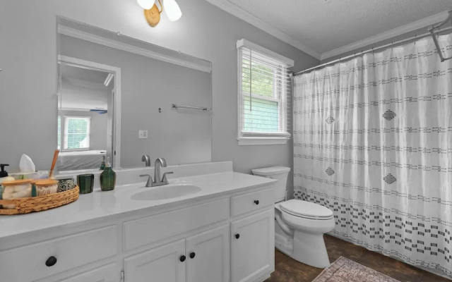 Southern Sunshine Retreat