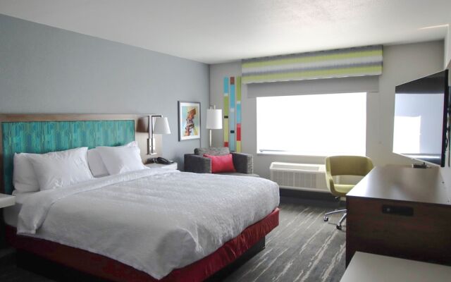 Hampton Inn by Hilton Lead