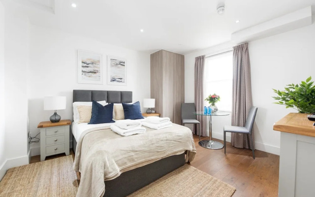 Bayswater by CAPITAL