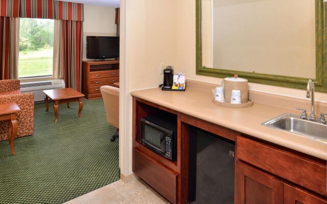 Hampton Inn & Suites St. Louis-Edwardsville