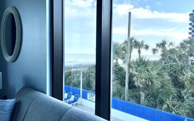 *FRESH & NEW OCEANFRONT*Pool*KING Bed*OMG VIEW*Approved Dogs*F22