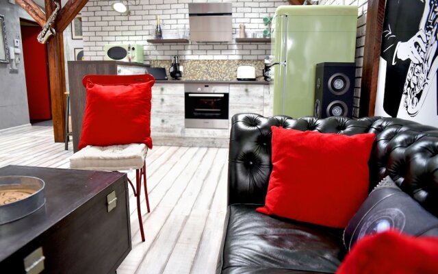 In the Attic Apartments