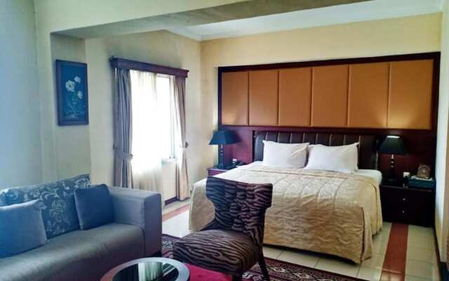 The Sleepzzz Hotel Senayan