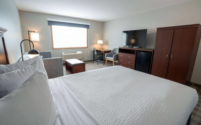 AmericInn by Wyndham Valley City - Conference Center