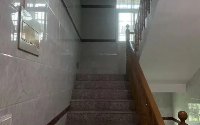 Longhushan Yutang Farmhouse