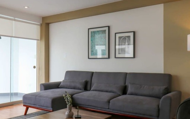 w Perfect 3BR Near Malecon in Barranco