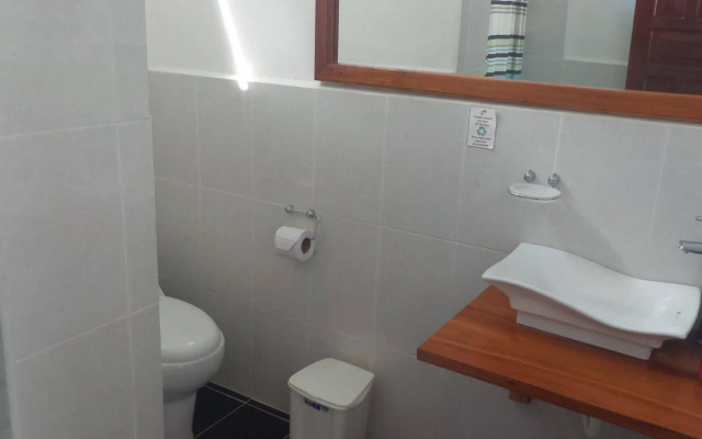 Galapagos House - Hostal